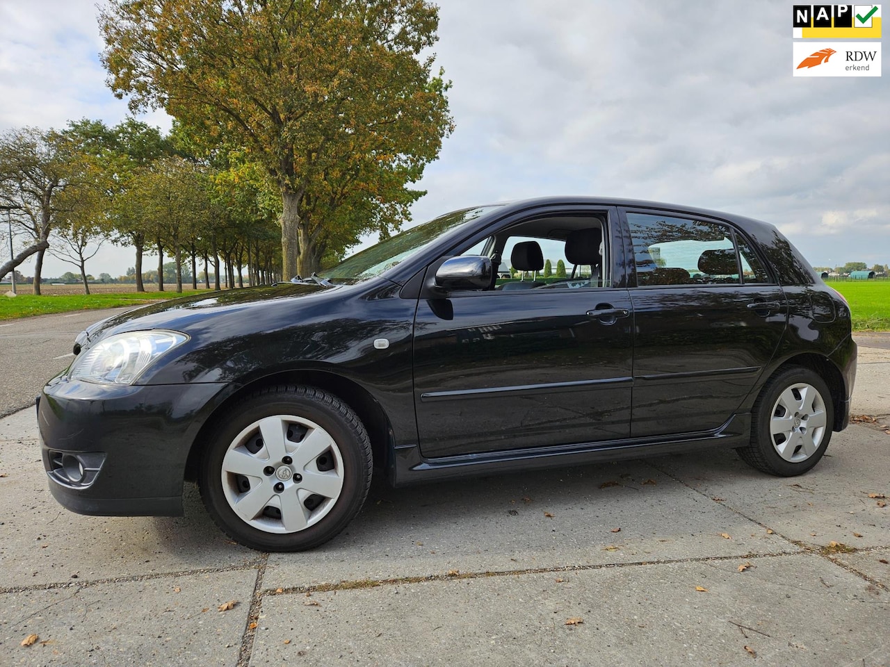 Toyota Corolla - 1.6 VVT-i S-Line/ airco/ 5 deurs/ bj 2005 - AutoWereld.nl