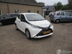 Toyota Aygo - 1.0 VVT-i x-NOW Airco NAP