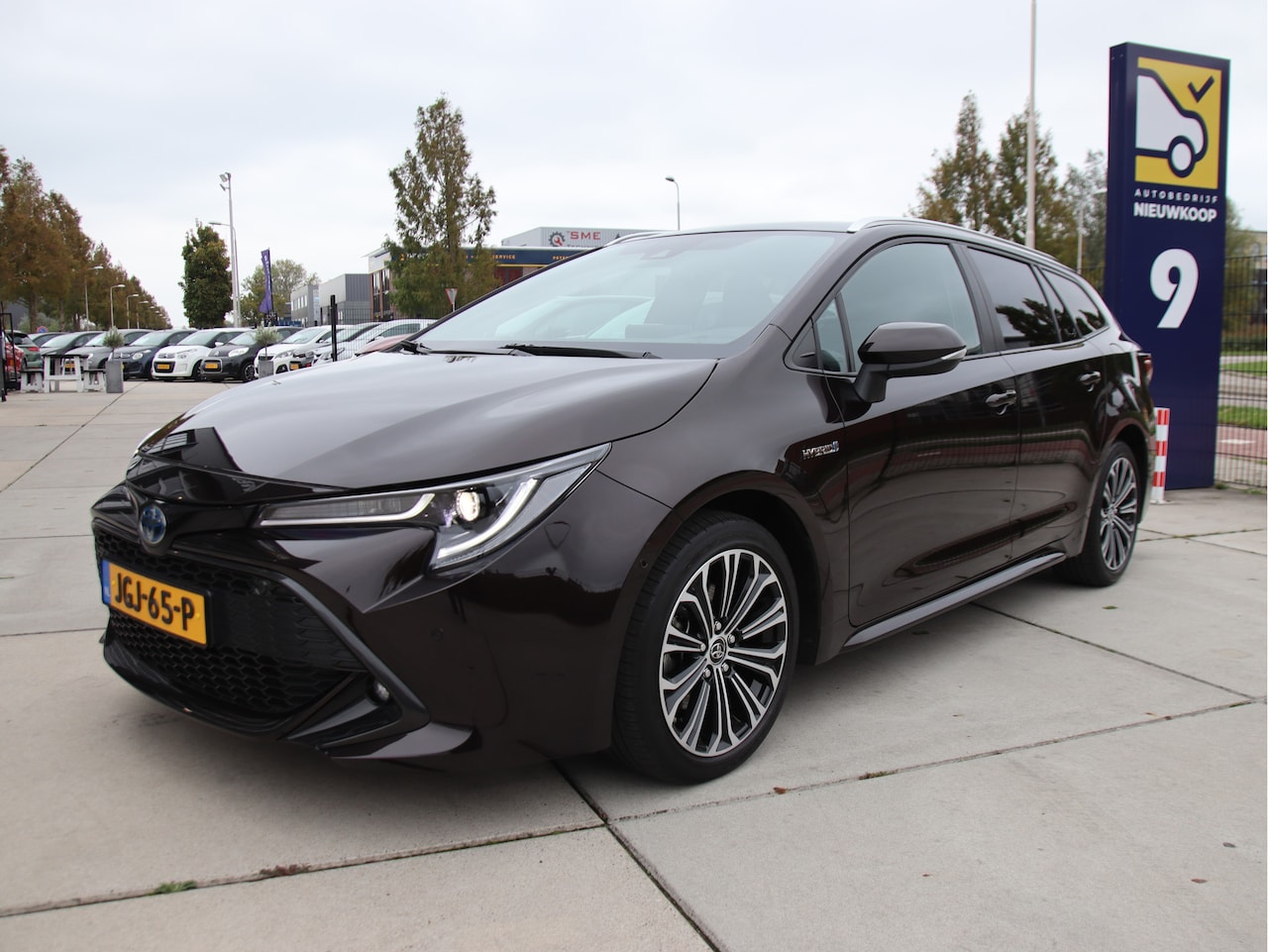 Toyota Corolla Touring Sports - 2.0 Hybrid Style Carplay-Camera, FULL LED, Nieuwstaat! Aanbieding! - AutoWereld.nl