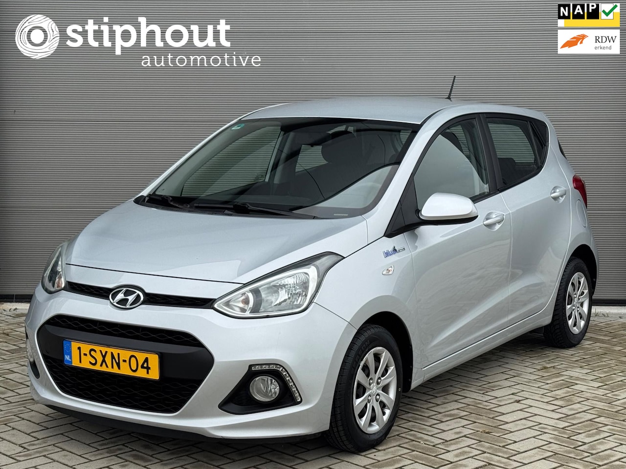 Hyundai i10 - 1.0i i-Motion Comfort Plus | NIEUW MODEL! | LED | ALL SEASON | CLIMATE CONTROL - AutoWereld.nl