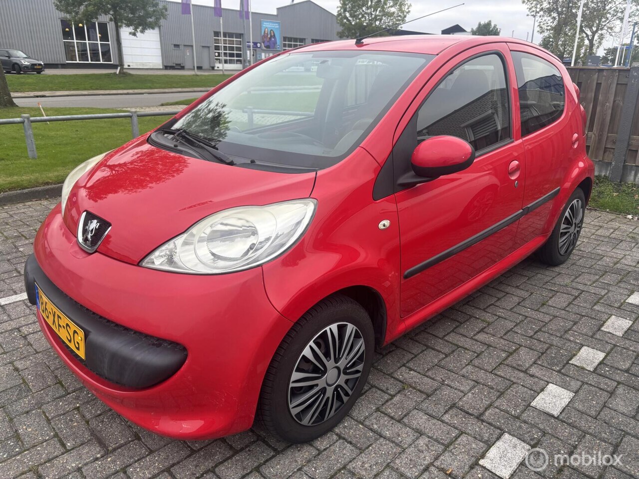 Peugeot 107 - 1.0-12V XS 1.0-12V XS - AutoWereld.nl