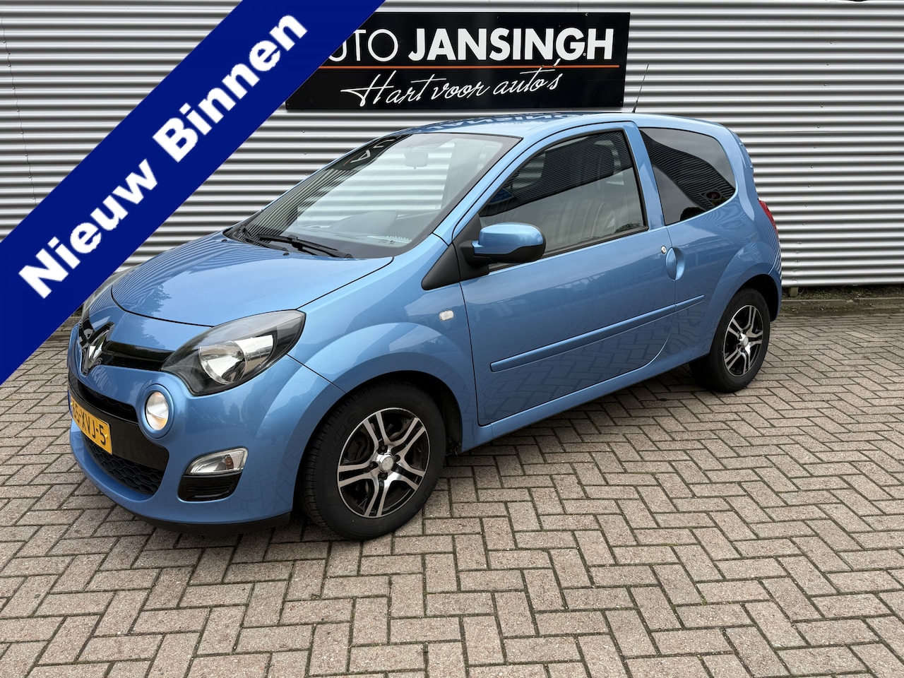 Renault Twingo - 1.2 16V Collection nieuwstaat!! | Cruise Control | Bluetooth | Airco | Radio | LM Velgen | - AutoWereld.nl