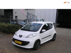 Peugeot 107 - 1.0-12V XR sturbekr nieuwe apk