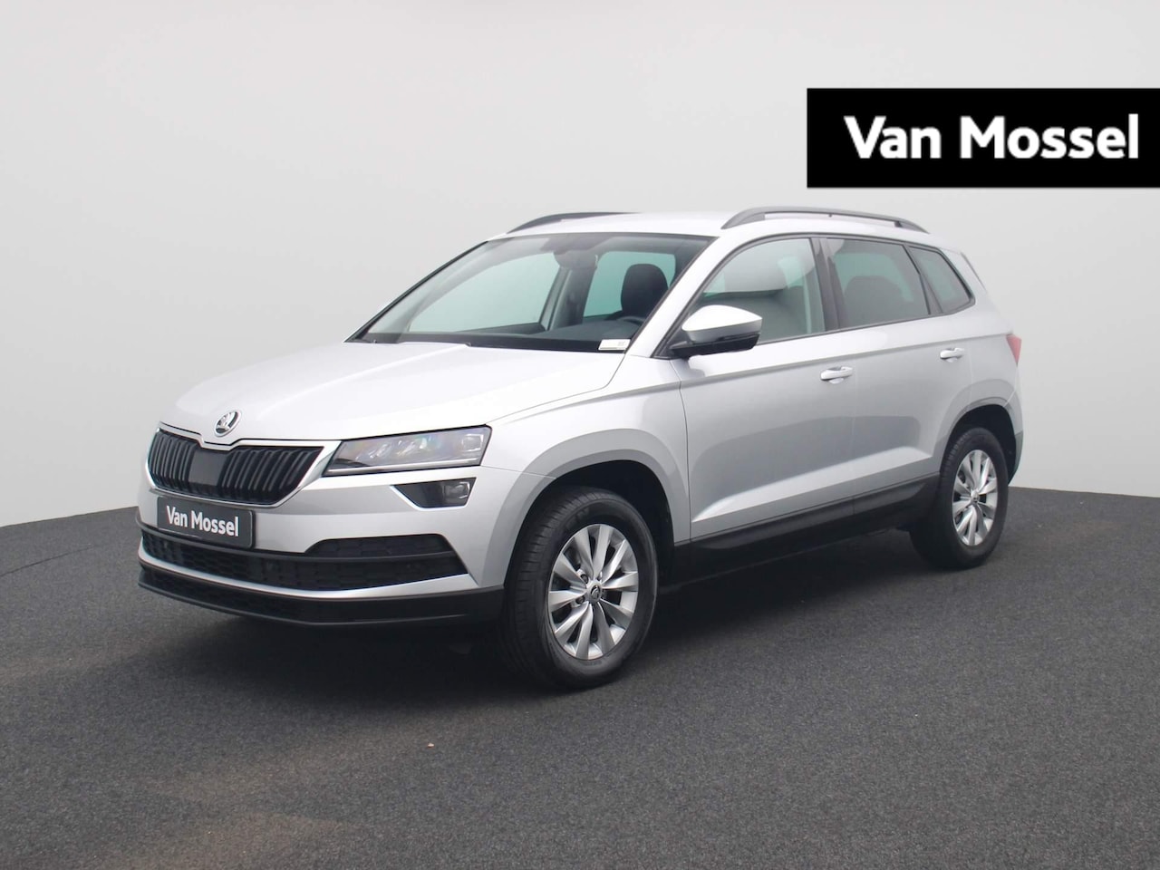 Skoda Karoq - 1.0 TSI Ambition | NAVIGATIE | CAMERA | CLIMATE CONTROL | PARKEERSENSOREN | LMV | - AutoWereld.nl