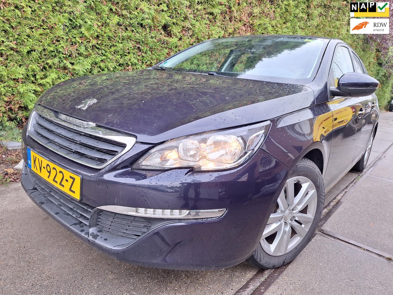 Peugeot 308 SW - 1.2 PureTech Blue Lease 1.2 PureTech Blue Lease - AutoWereld.nl