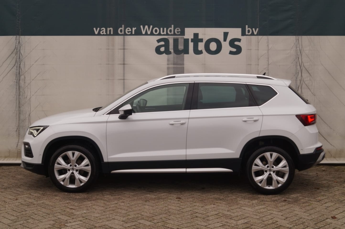 SEAT Ateca - 1.5 TSI 150pk DSG Xperience Business Intense -NAVI-ECC- - AutoWereld.nl