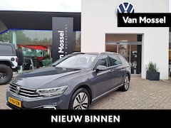Volkswagen Passat Variant - 1.4 TSI PHEV GTE Business | Automaat | Trekhaak | Ergo Stoelen (Alcantara) | Stoelverwarmi