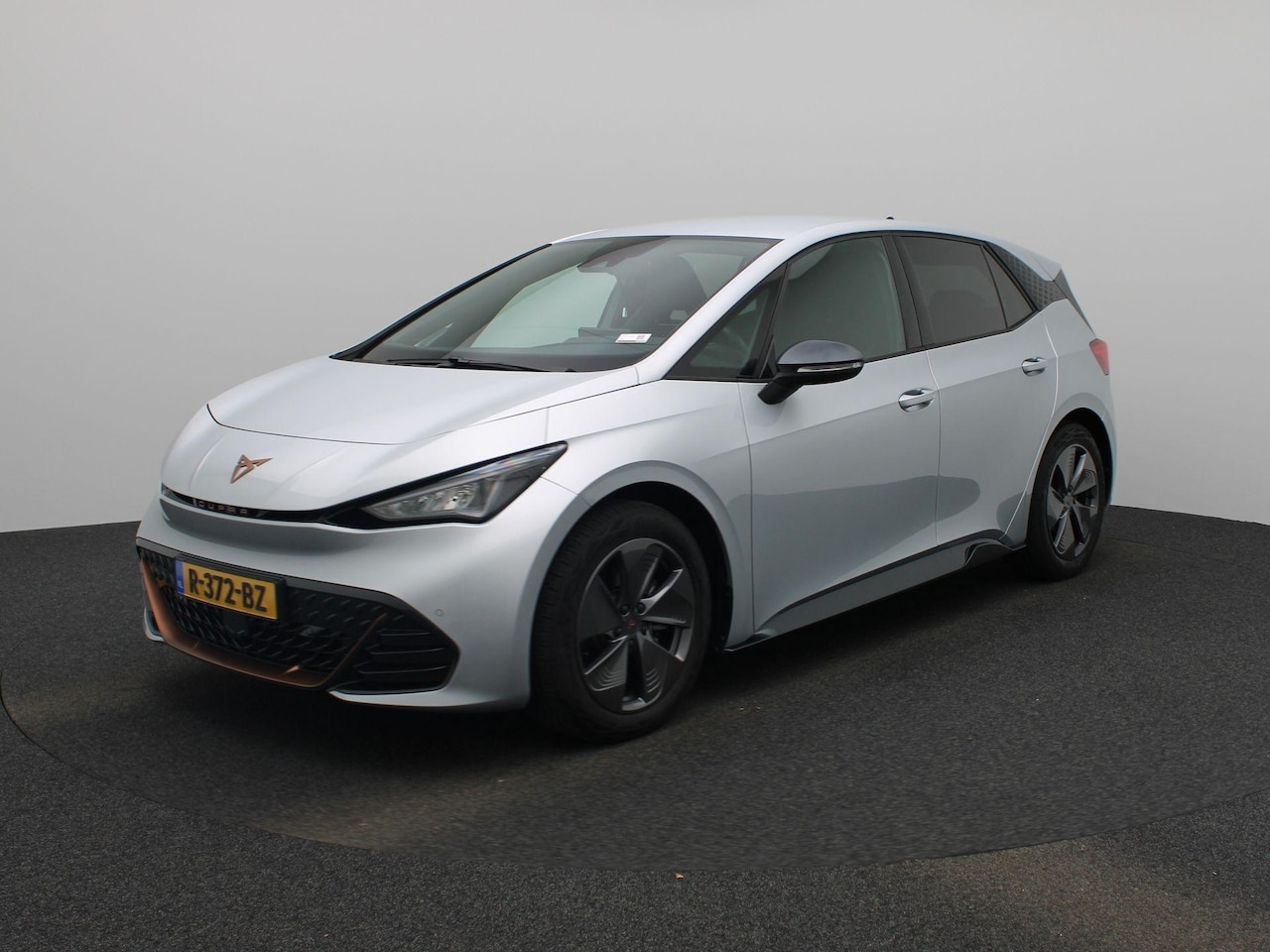 CUPRA Born - Business 62 kWh | Navigatie | Apple Carplay / Android Auto | Achteruitrijcamera | Virtual - AutoWereld.nl