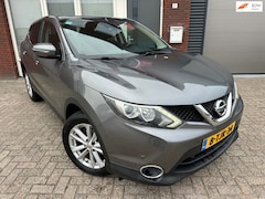 Nissan Qashqai - 1.2 Connect Edition / Pano / Navi / Camera / PDC / Keyless