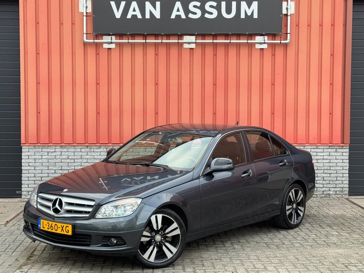 Mercedes-Benz C-klasse - 180 K Stoelvw PDC Climate 18 inch LM - AutoWereld.nl
