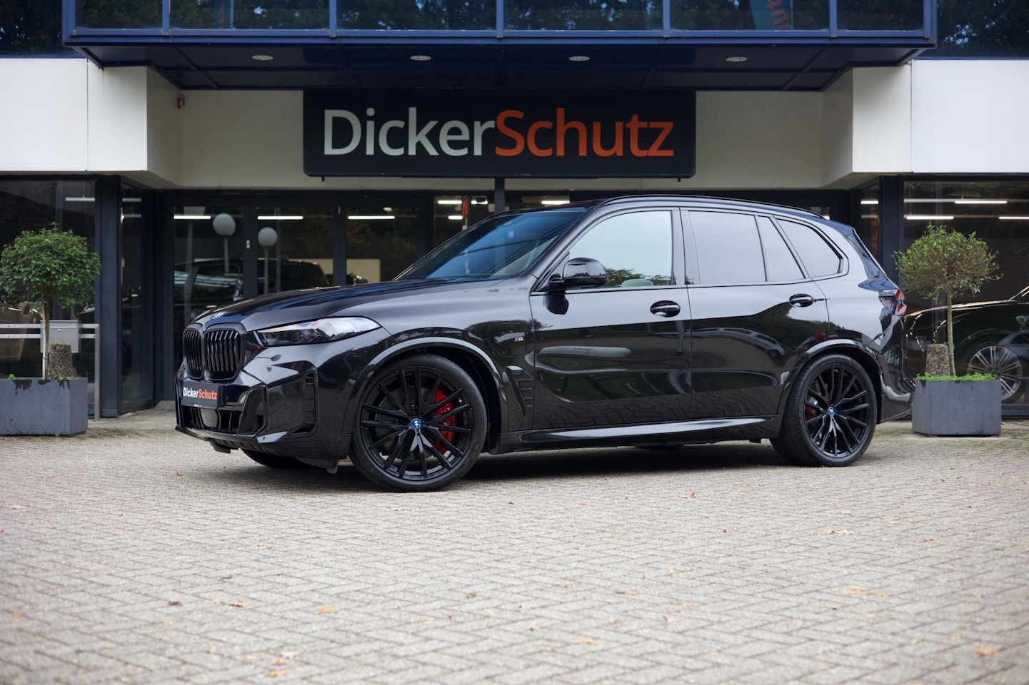 BMW X5 - XDrive50e M Sport Pro | B&W | SkyLounge | Individual | Trekhaak | Alle opties! - AutoWereld.nl