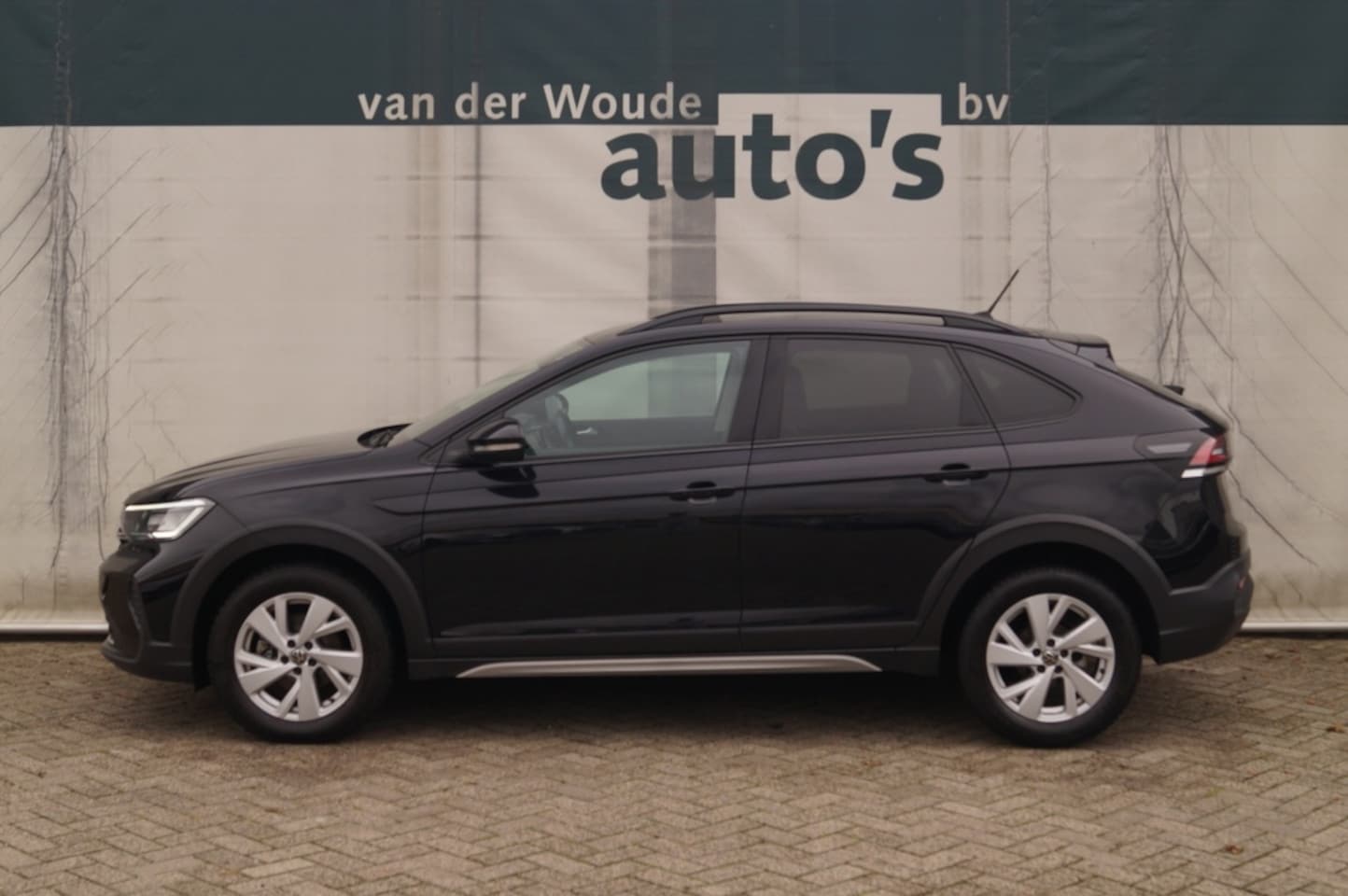 Volkswagen Taigo - 1.0 TSI 110pk DSG Life Business -NAVI-LED-ECC-CAM-PDC- - AutoWereld.nl