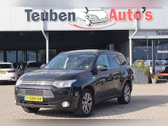 Mitsubishi Outlander - 2.0 PHEV Instyle+ Navigatie, Climate control, Camera, Cruise control, LDW