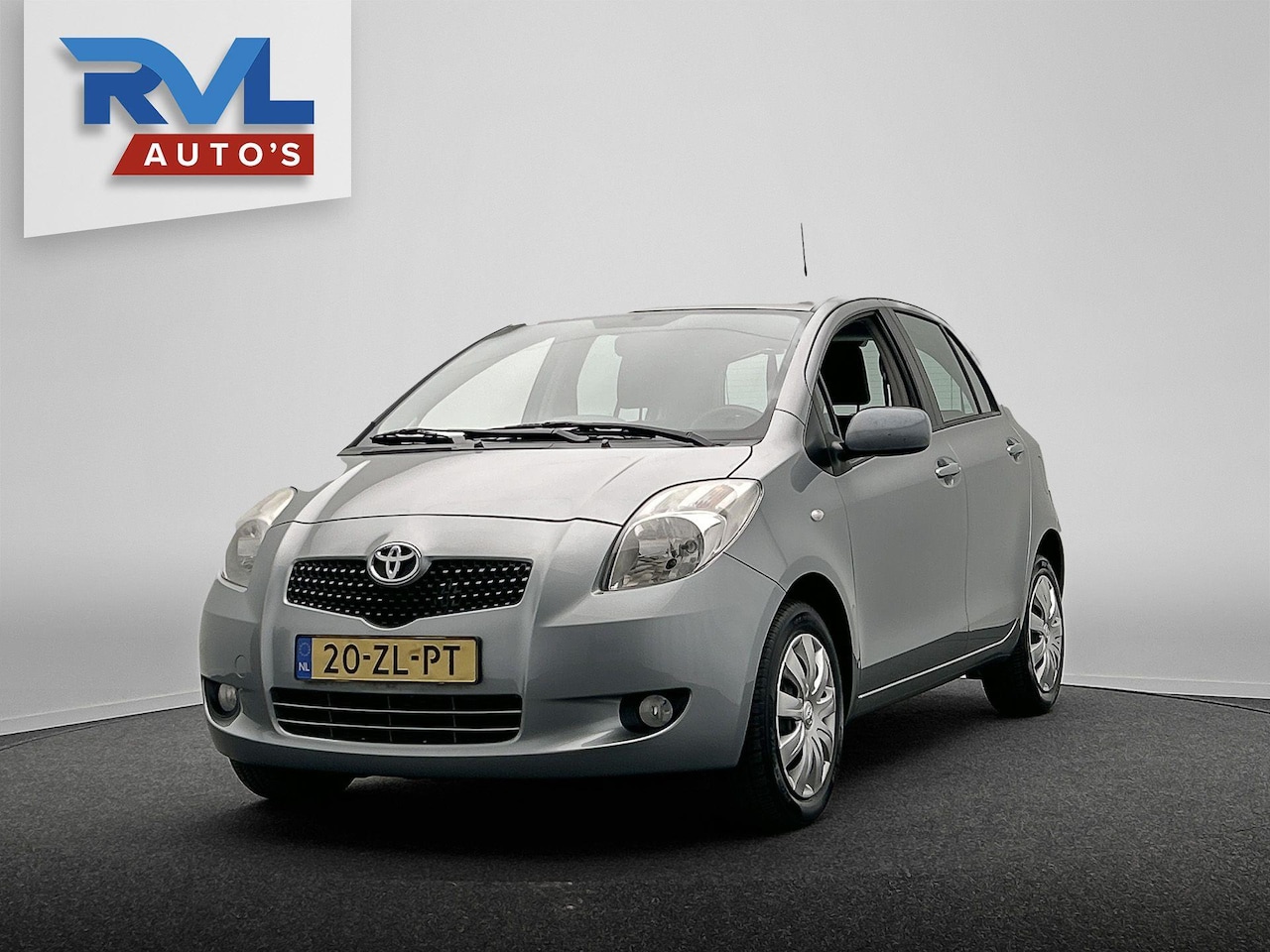 Toyota Yaris - 1.3 VVTi Sol Automaat Airco * Origineel Nederlands * - AutoWereld.nl