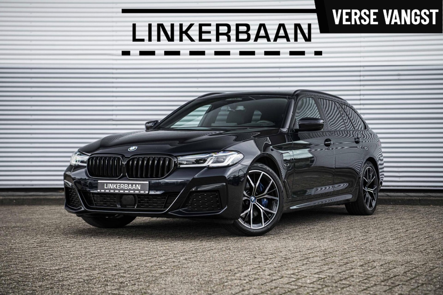 BMW 5-serie Touring - 530e xDrive | Full Option | M Sport | Panodak | Laser | Trekhaak | Comfortzetels | H&K | - AutoWereld.nl