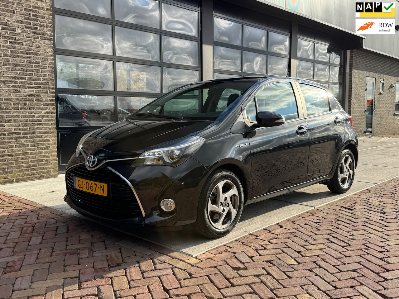 Toyota Yaris - 1.5 Hybrid Lease | Autm | Camera | Navi | Clima | Cruise | - AutoWereld.nl