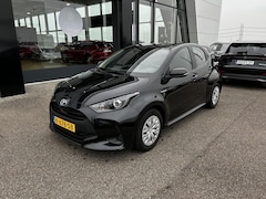 Toyota Yaris - 1.5 Hybrid Active Trekhaak | Camera | CarPlay / Android | Adapt. Cruise | Clima