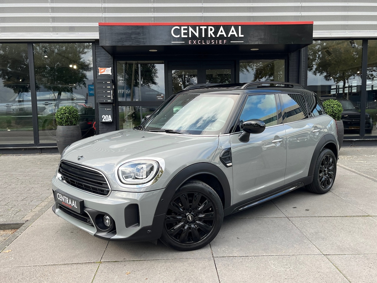 MINI Countryman - Mini 1.5 Cooper JCW|Pano|Head-Up|Camera|ACC|Carplay|Leder|136PK - AutoWereld.nl
