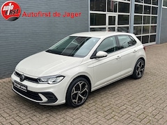 Volkswagen Polo - 1.0 TSI Life Edition / Led koplampen / Parkeersenoren V+A