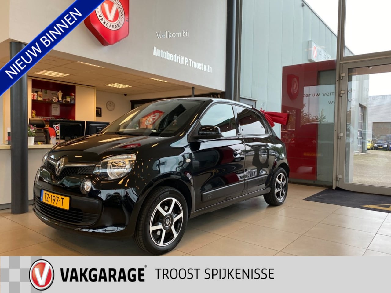 Renault Twingo - 1.0 SCe Limited 1.0 SCe Limited,Dealeronderhouden,Airco,Cruisecontrol,Bluetooth met Spraakbediening,Elektr - AutoWereld.nl