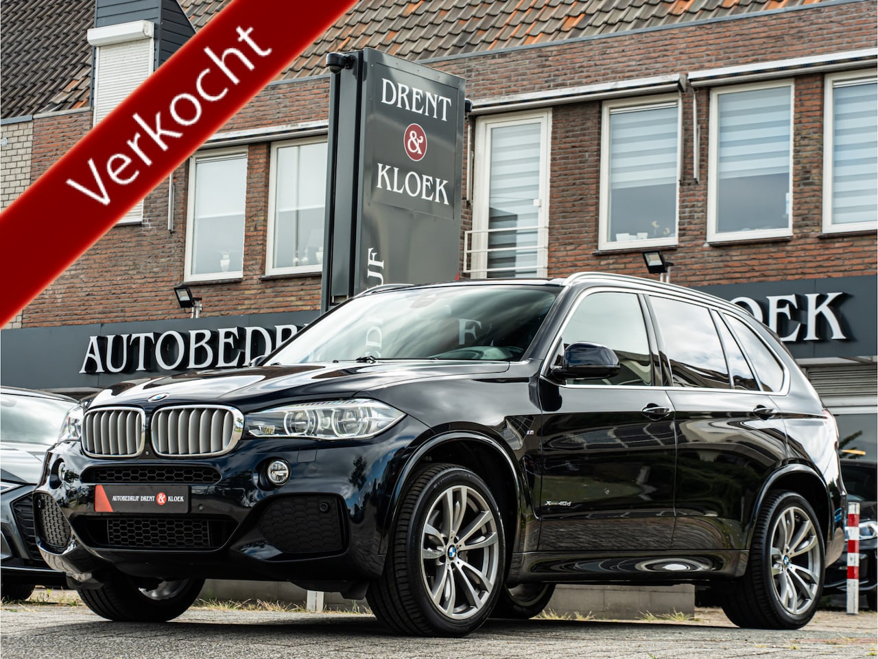 BMW X5 - xDrive40d High Executive ORG NL PANO CAMERA HUD TREKHAAK ELEK STOELEN HIFI 20 INCH BOMVOL! - AutoWereld.nl