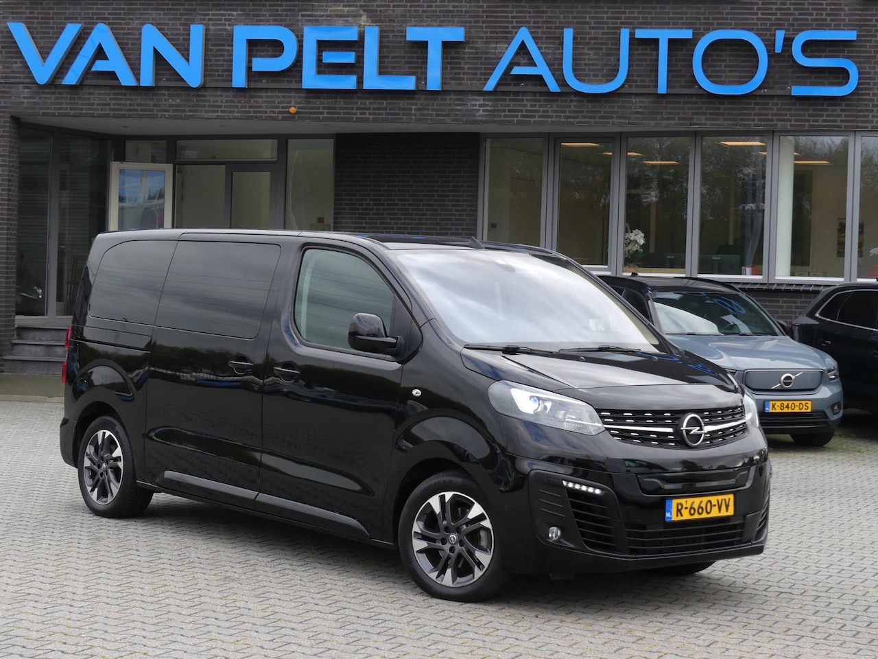 Opel Vivaro-e Combi - L3H1 75 kWh 8PERSOONS / 2X S-DEUR - AutoWereld.nl