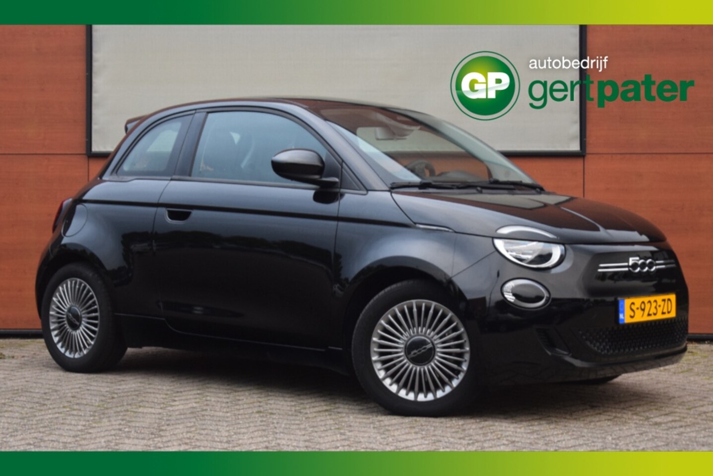 Fiat 500 - Icon 42kWh Camera/Keyless/Navi/Carplay - AutoWereld.nl
