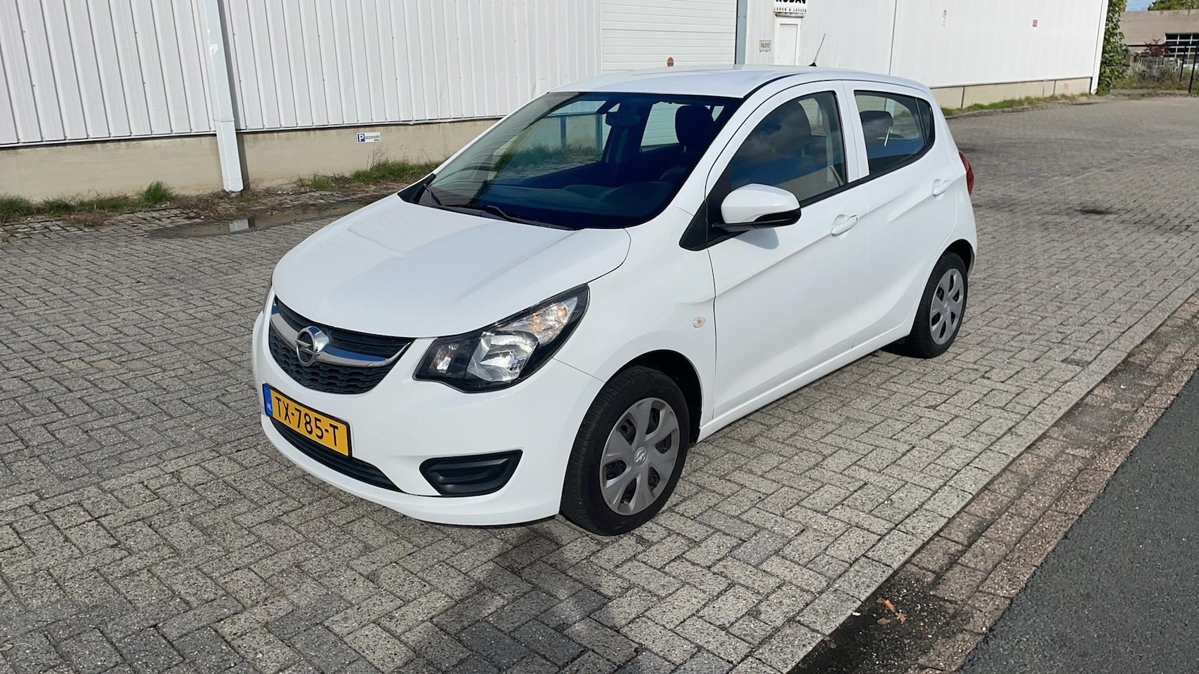 Opel Karl - 1.0 ecoFLEX Selection 1.0 ecoFLEX Selection - AutoWereld.nl