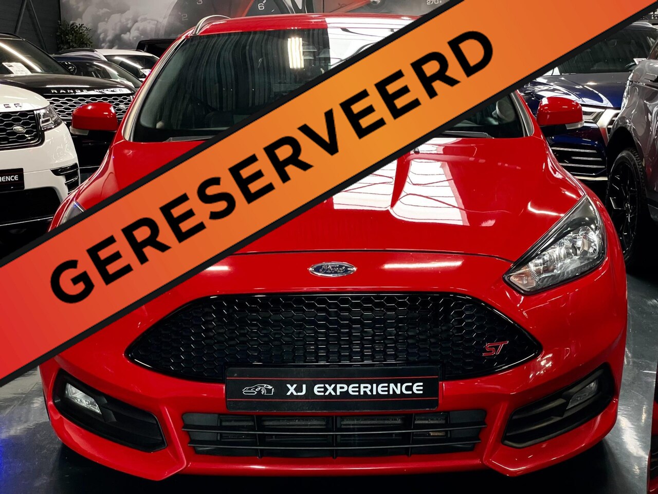 Ford Focus Wagon - 2.0 ST-2 250 PK NAVI CLIMA RECARO CARPLAY - AutoWereld.nl