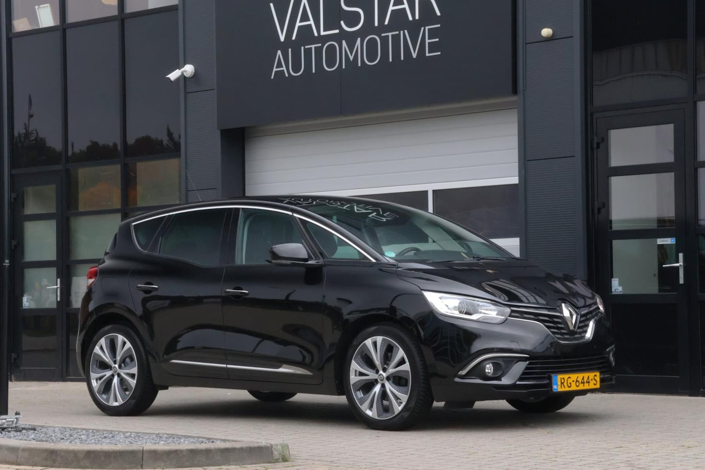 Renault Scénic - 1.2 TCe Intens | Camera | All Season Pirelli - AutoWereld.nl