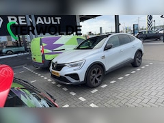 Renault Arkana - E-TECH Hybrid 145 R.S. Line | BOSE Audio | Virtual Cockpit | Zwart dak |