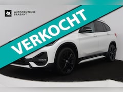 BMW X1 - SDrive20i High Executive (PANORAMADAK, HARMAN/KARDON, GROOT-NAVIGATIE, STOELVERWARMING, DE
