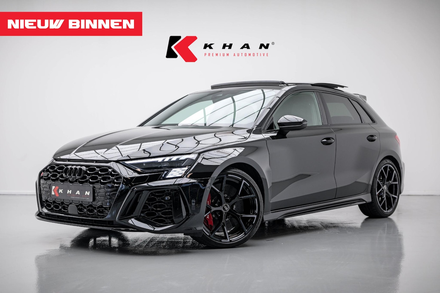 Audi A3 Sportback - 2.5 TFSI RS 3 quattro |Keramisch|Pano|B&O|Dodehoek|HUD| - AutoWereld.nl
