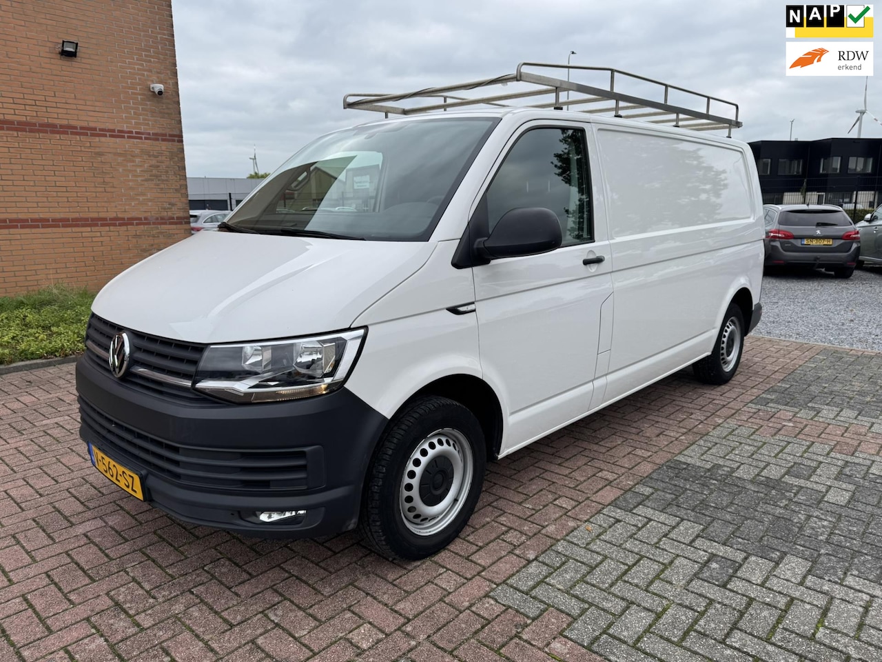 Volkswagen Transporter - 2.0 TDI L2H1 Highline 2.0 TDI L2H1 Highline, Euro 6, Imperiaal, Navigatie, PDC, Trekhaak, - AutoWereld.nl