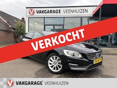 Volvo V60 - 1.6 T3 Summum|Rijklaar prijs|Trekhaak|Cruise|Stoelverwarming|