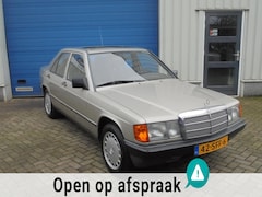 Mercedes-Benz 190-serie - 2.0 E AUTOMAAT SCHUIFDAK