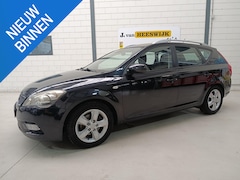 Kia Cee'd Sporty Wagon - 1.4 CVVT Navigator Plus Pack
