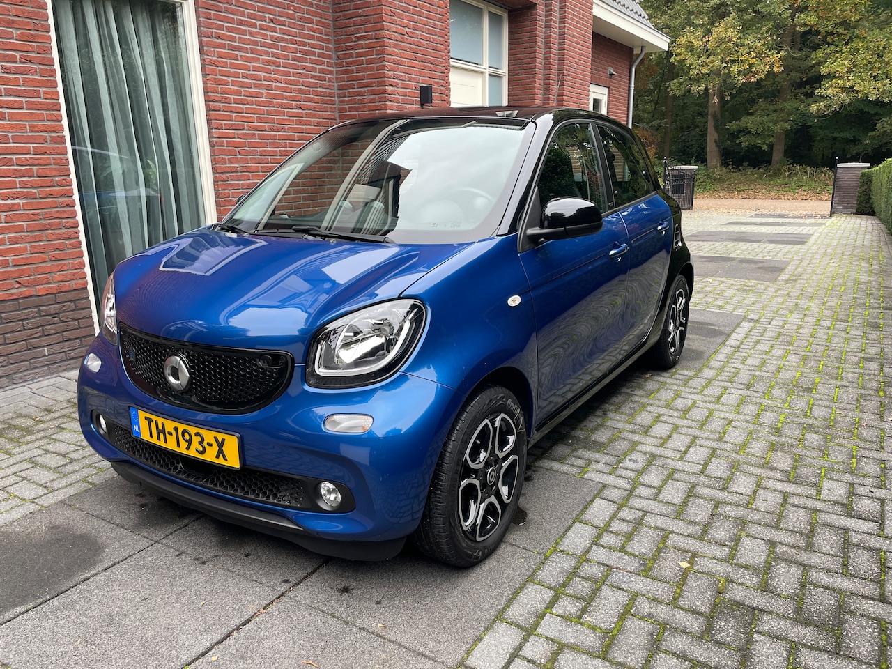 Smart Forfour - EQ prime Smart Forfour EQ Prime 18 kWh [ 3-Fase ] | Comfort | Clima | Bj.2018 | Cruise | Navi - AutoWereld.nl