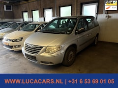 Chrysler Voyager - 2.4i SE Luxe 7p
