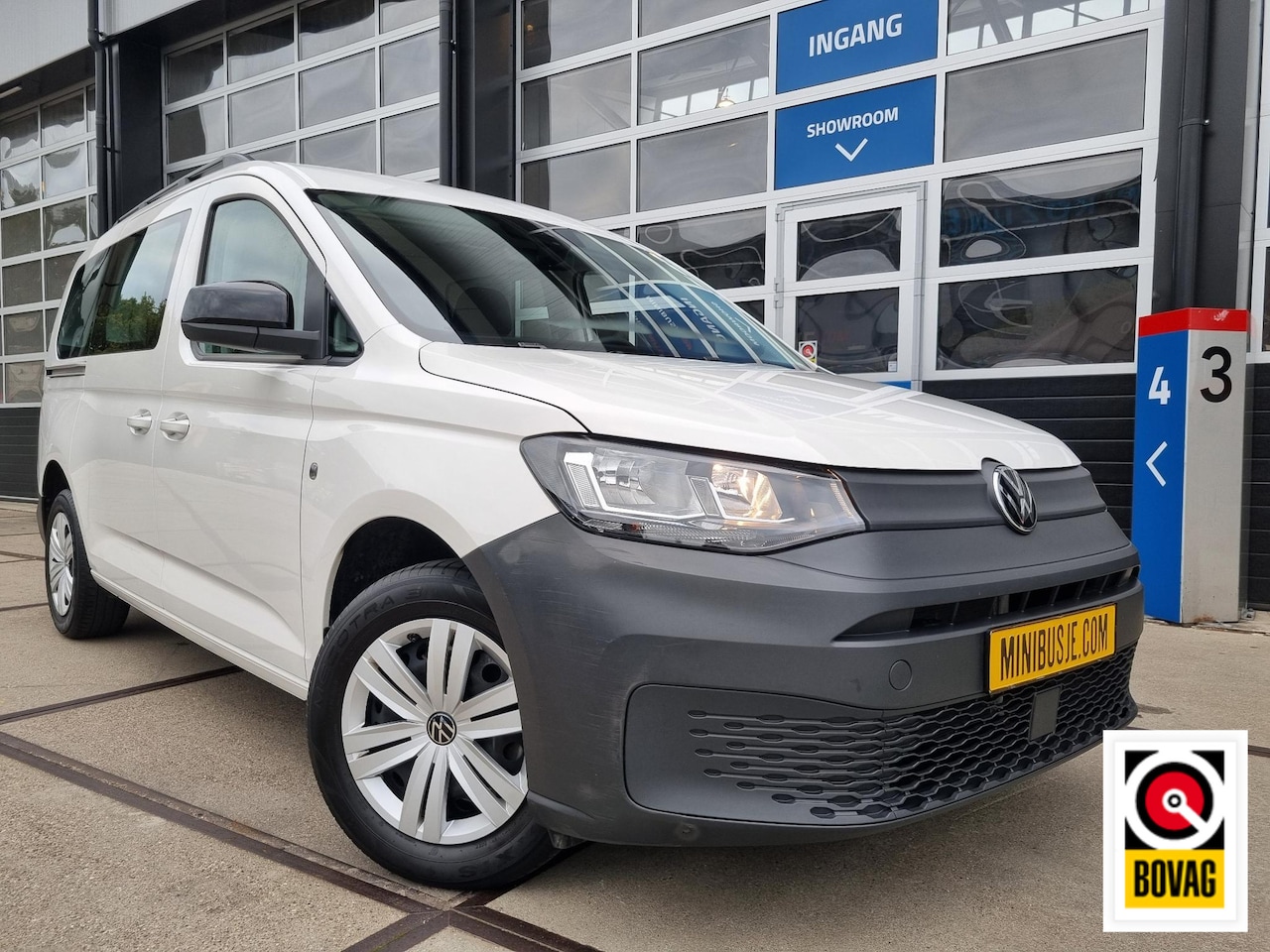 Volkswagen Caddy Maxi - 1.5 TSI TUSSENSCHOT / AIRCO ECC / CRUISE / PDC - AutoWereld.nl