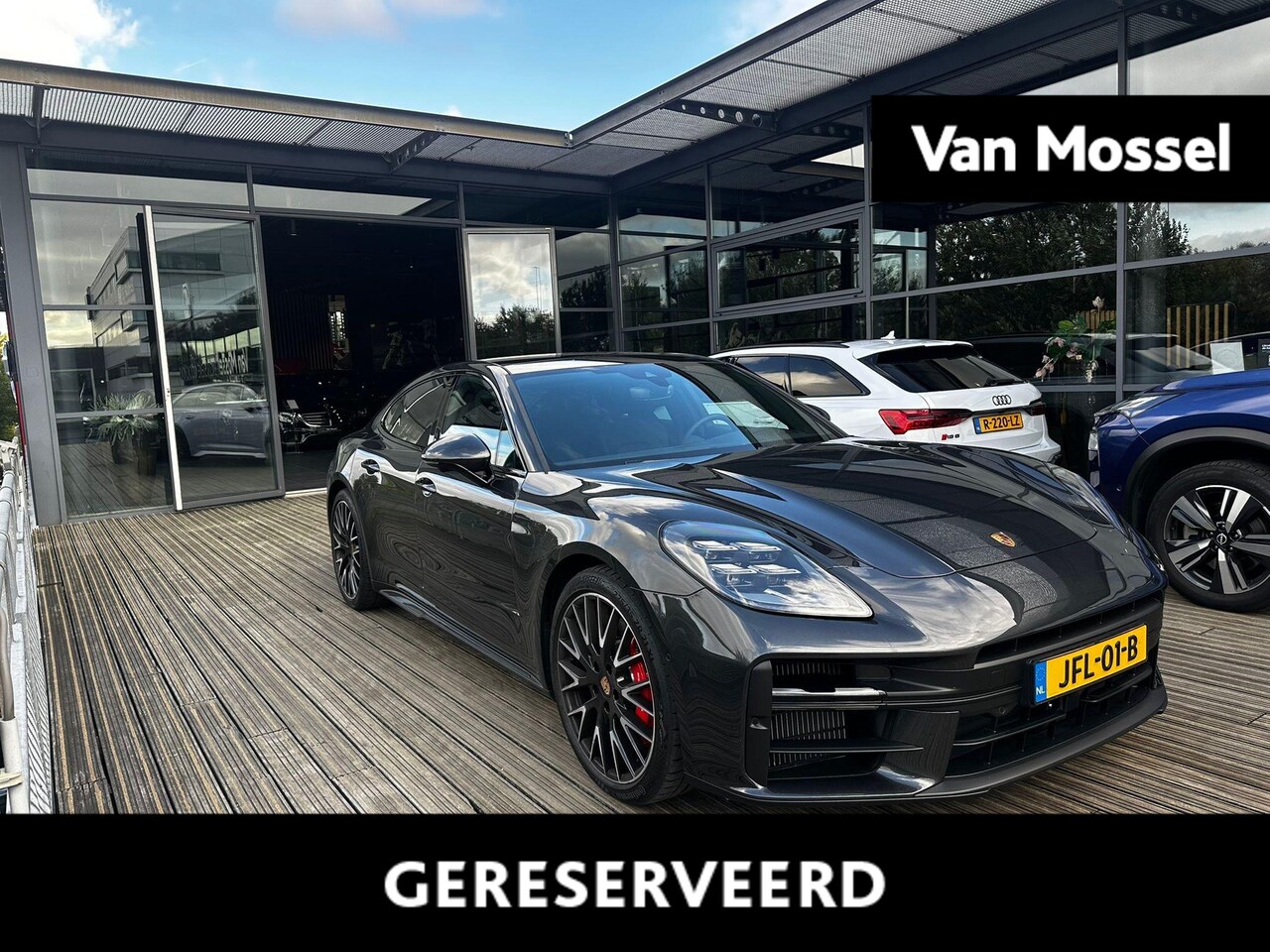 Porsche Panamera - 2.9 4S E-Hybrid | SPORTDESIGN | SPORTCHRONO | PASM LUCHTVERING | PDLS + | VIERWIELBESTURIN - AutoWereld.nl