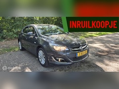 Opel Astra - 1.4 Turbo Cosmo