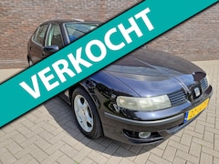 SEAT Leon - 1.8-20V Sport trekhaak airco APK 06-2026 LM velgen