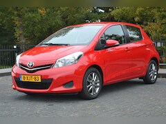Toyota Yaris - 1.0 VVT-i Business Airco | Camera | 15" Lichtmetaal | Stuurbed.|
