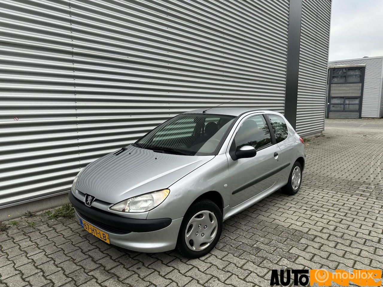 Peugeot 206 - 1.4 Gentry AUTOMAAT Nieuwe APK Scherpe Prijs - AutoWereld.nl