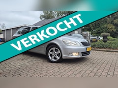 Skoda Octavia Combi - 1.6 TDI Greentech Arctic-CLIMA-NAVI 2013