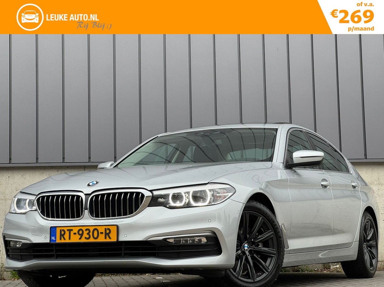 BMW 5-serie - 520i 184PK Automaat Exe. Pano/schuifdak Camera Stoelverwarming - AutoWereld.nl