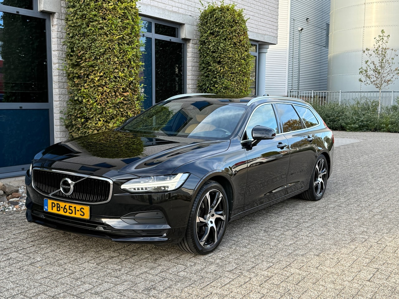 Volvo V90 - 2.0 D3 Momentum 2.0 D3 Momentum - AutoWereld.nl