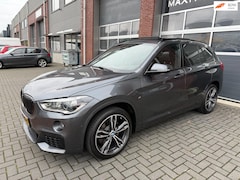 BMW X1 - XDrive25i 231PK M-Sport LED Pano Leder Camera HUD H/K