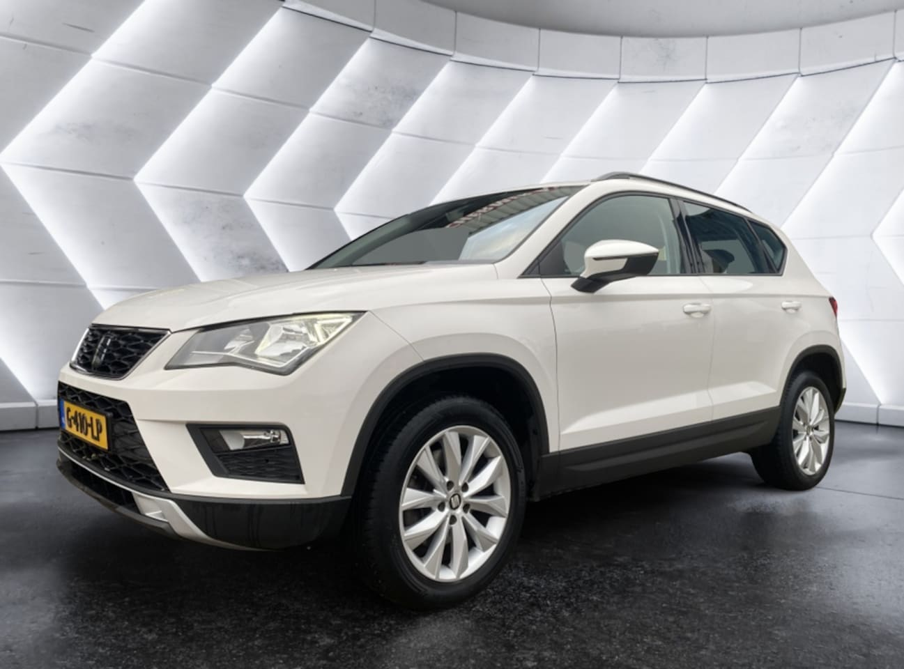 SEAT Ateca - 1.0 EcoTSI Reference 1.0 EcoTSI Reference - AutoWereld.nl